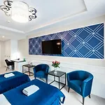 Hoff Wellness & 4*