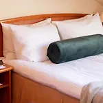 Hoff Wellness & Bed & Breakfast 4*