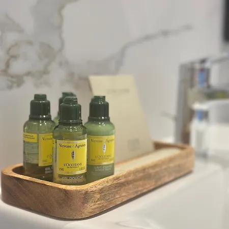 Hoff Wellness & 4*